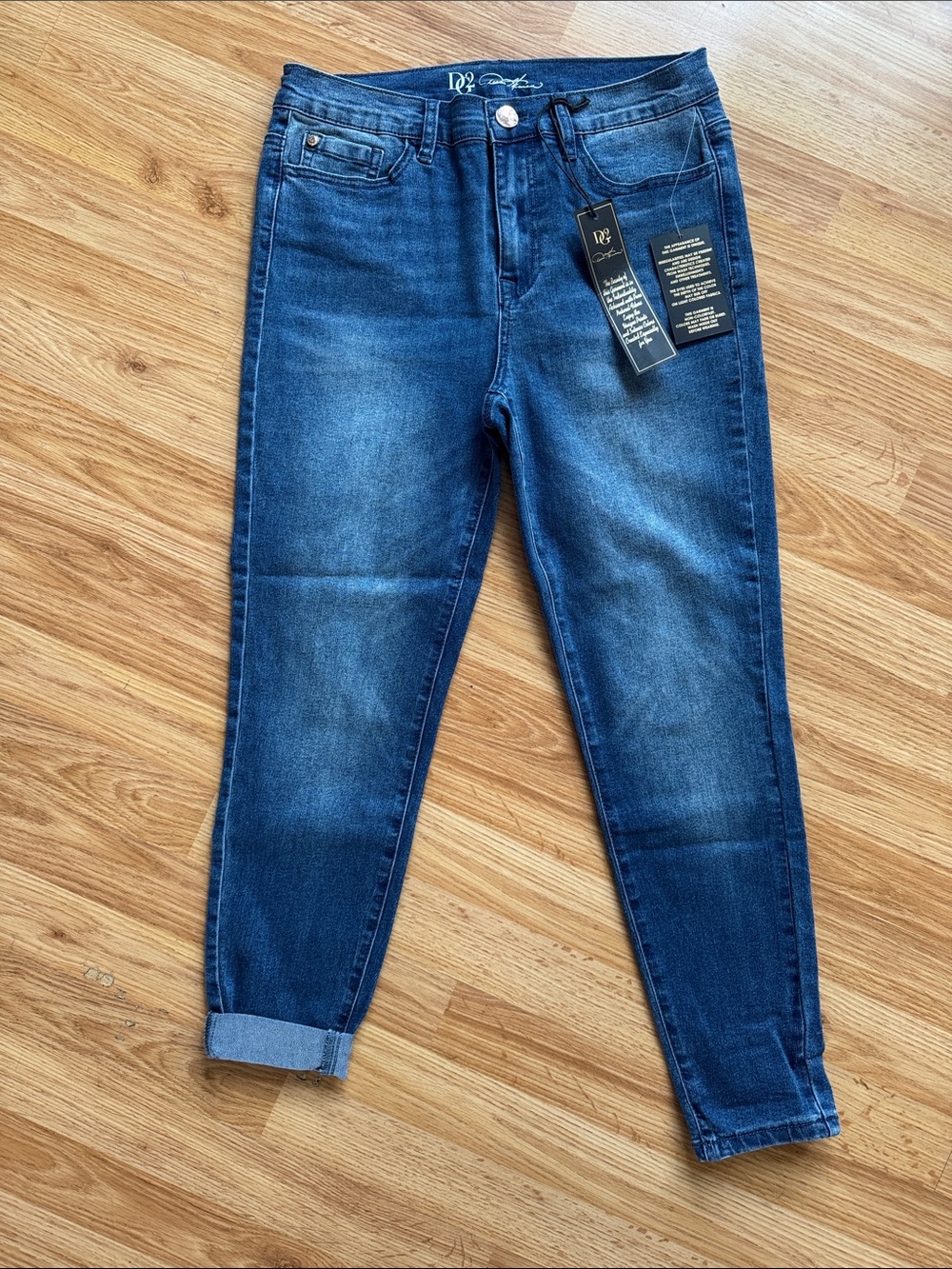 DG2 by Diane Gilman 26” Jeans 🔅 size 8